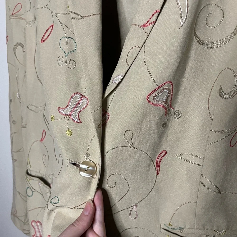 Grace Dane Lewis silk-linen embroidered blazer